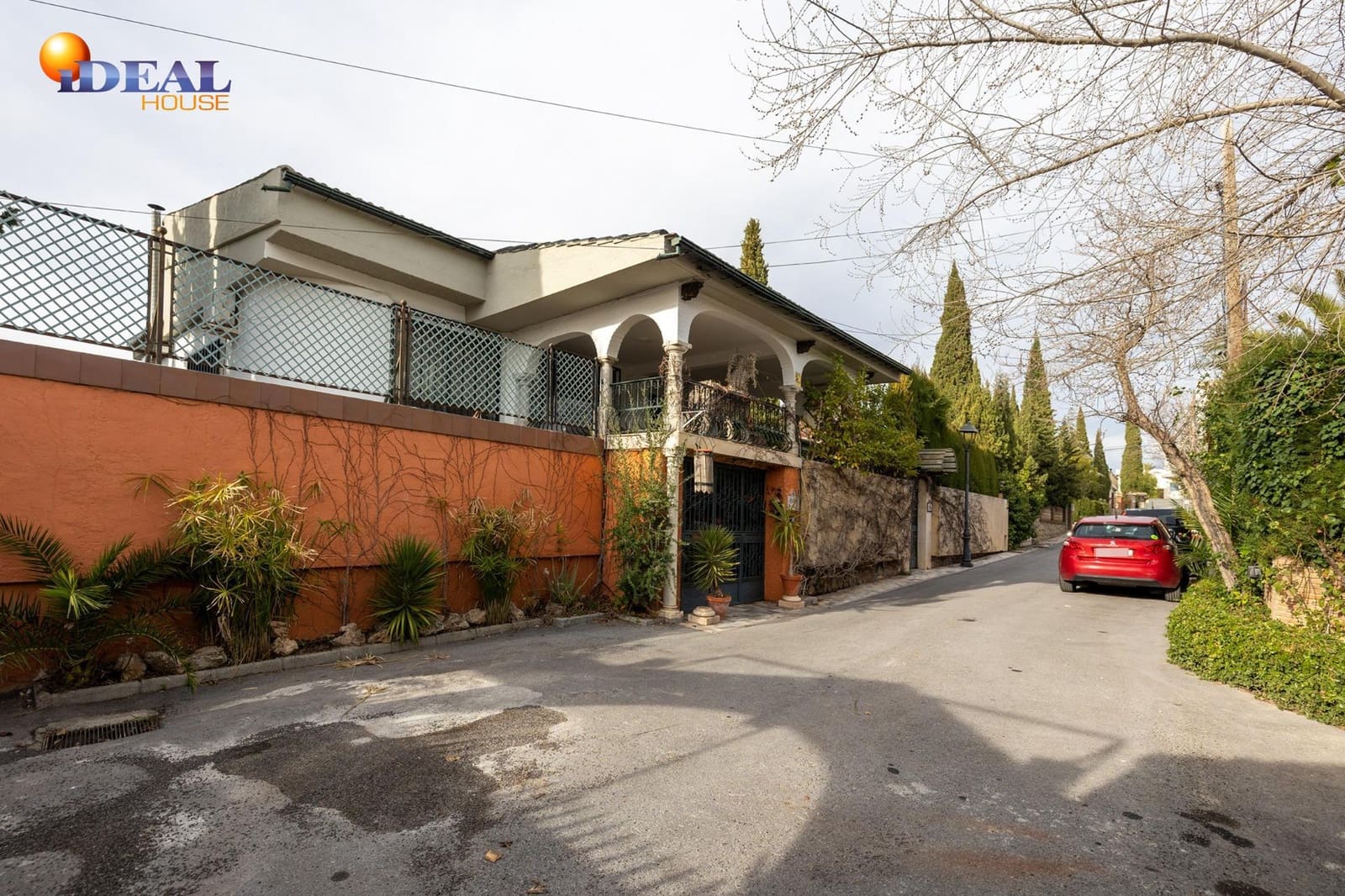 4 bedroom Villa for sale in Monachil with pool garage - € 380,000 (Ref: 9433805)