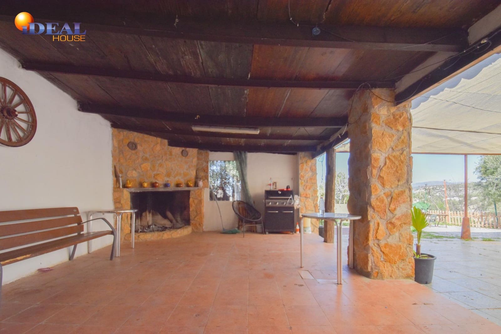 Finca/Casa Rural en Granada ciudad en venta con piscina - 150.000 € (Ref: 9433807)