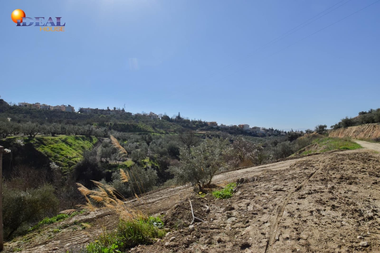 Finca/Casa Rural en Granada ciudad en venta con piscina - 150.000 € (Ref: 9433807)