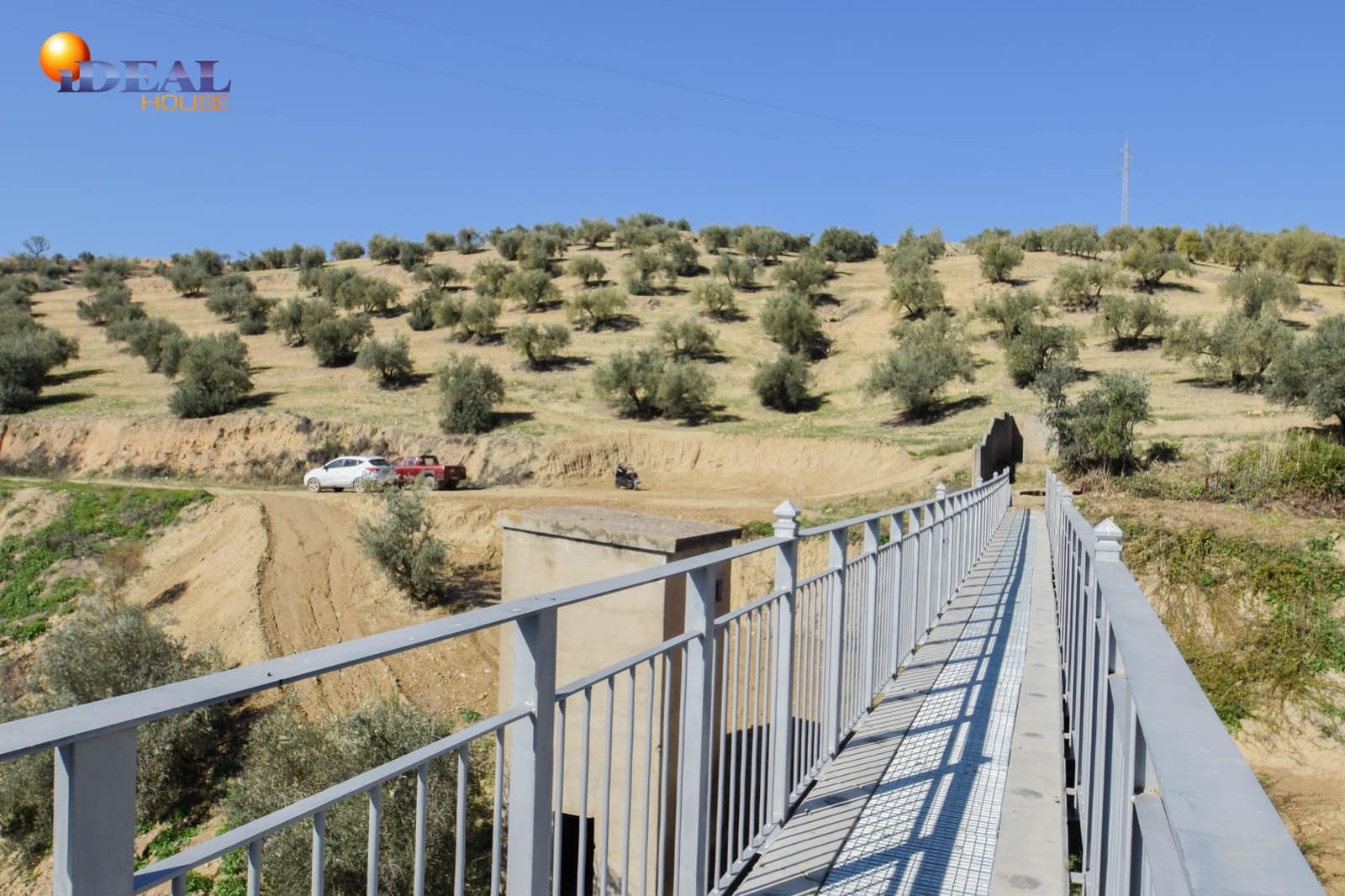 Finca/Casa Rural en Granada ciudad en venta con piscina - 150.000 € (Ref: 9433807)