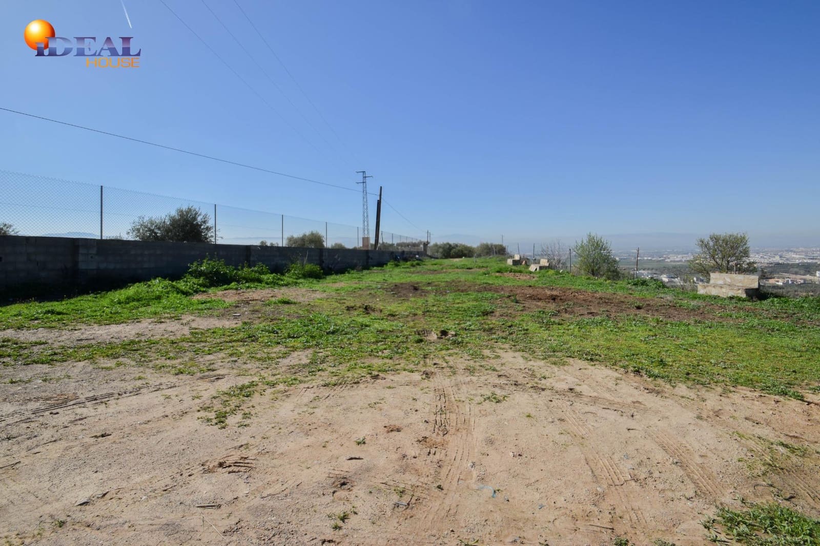 Finca/Casa Rural en Granada ciudad en venta con piscina - 150.000 € (Ref: 9433807)