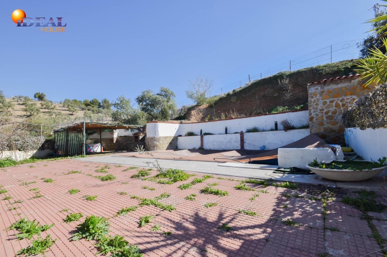 Finca/Casa Rural en Granada ciudad en venta con piscina - 150.000 € (Ref: 9433807)