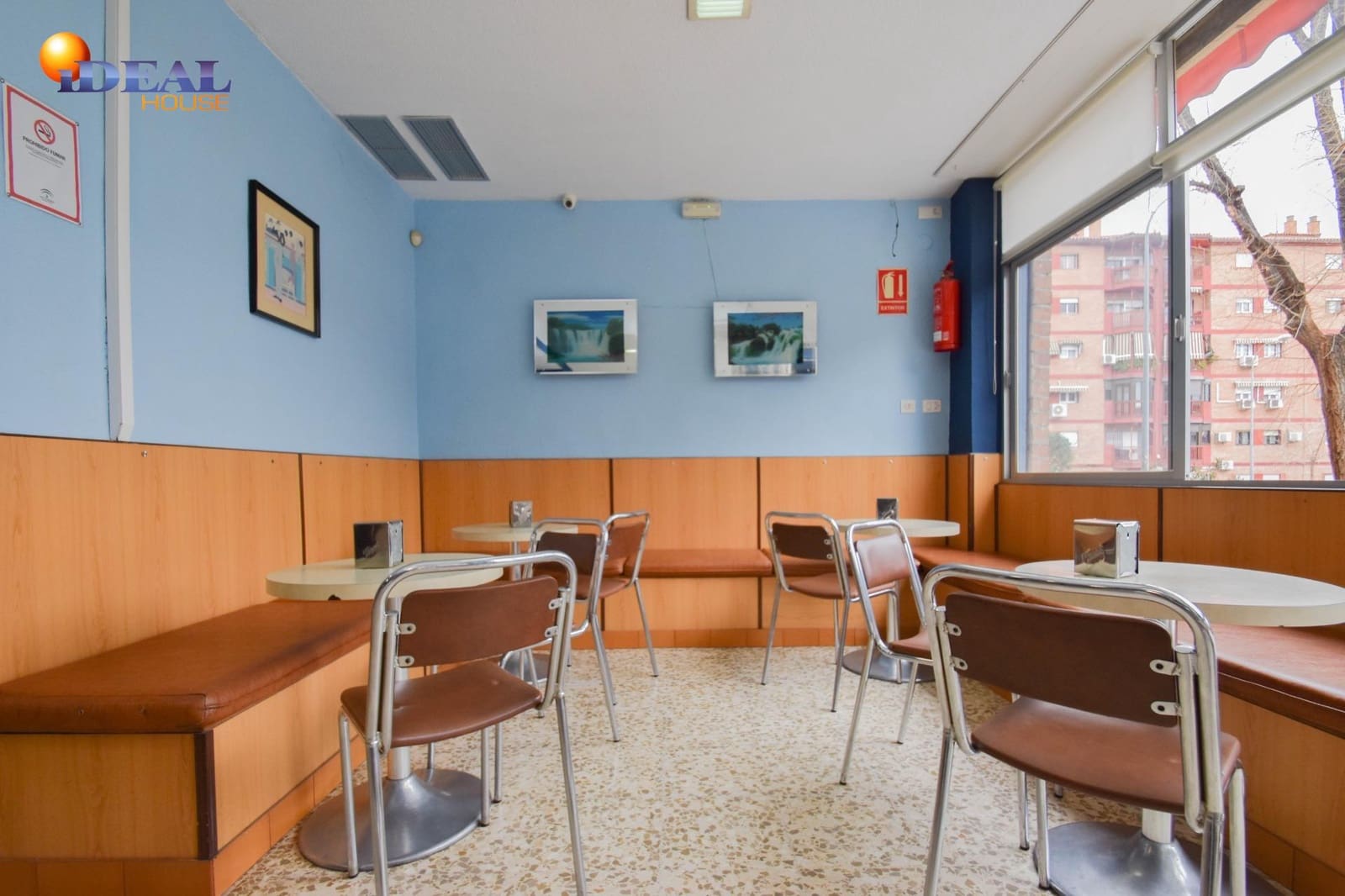 Företag till salu i Granada stad - 170 000 € (Ref: 9433808)