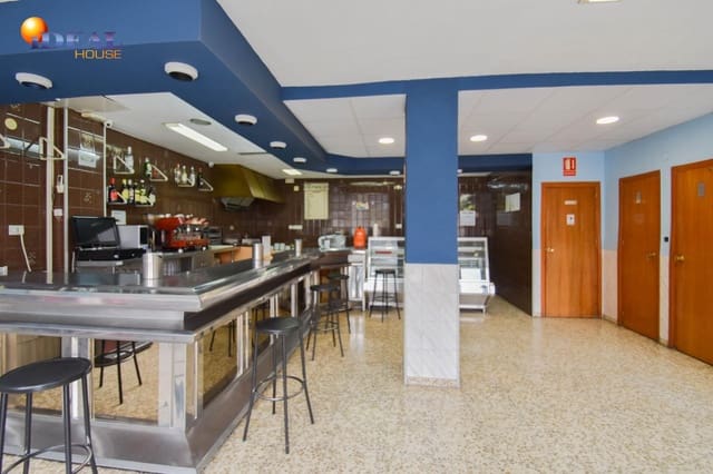 Företag till salu i San Francisco Javier, Granada stad - 170 000 € (Ref: 9433808)