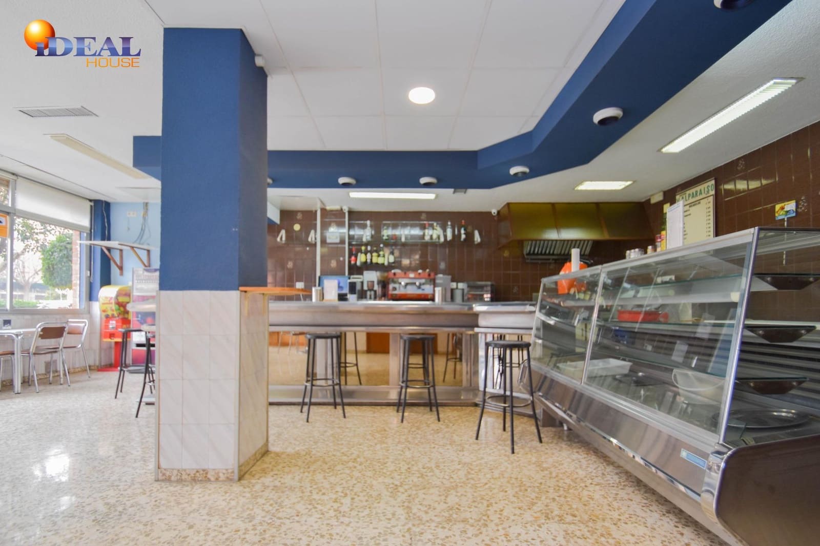 Företag till salu i Granada stad - 170 000 € (Ref: 9433808)