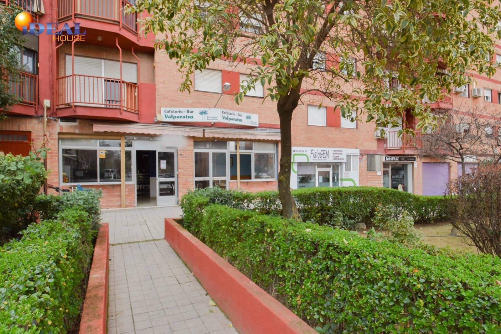 Företag till salu i Granada stad - 170 000 € (Ref: 9433808)