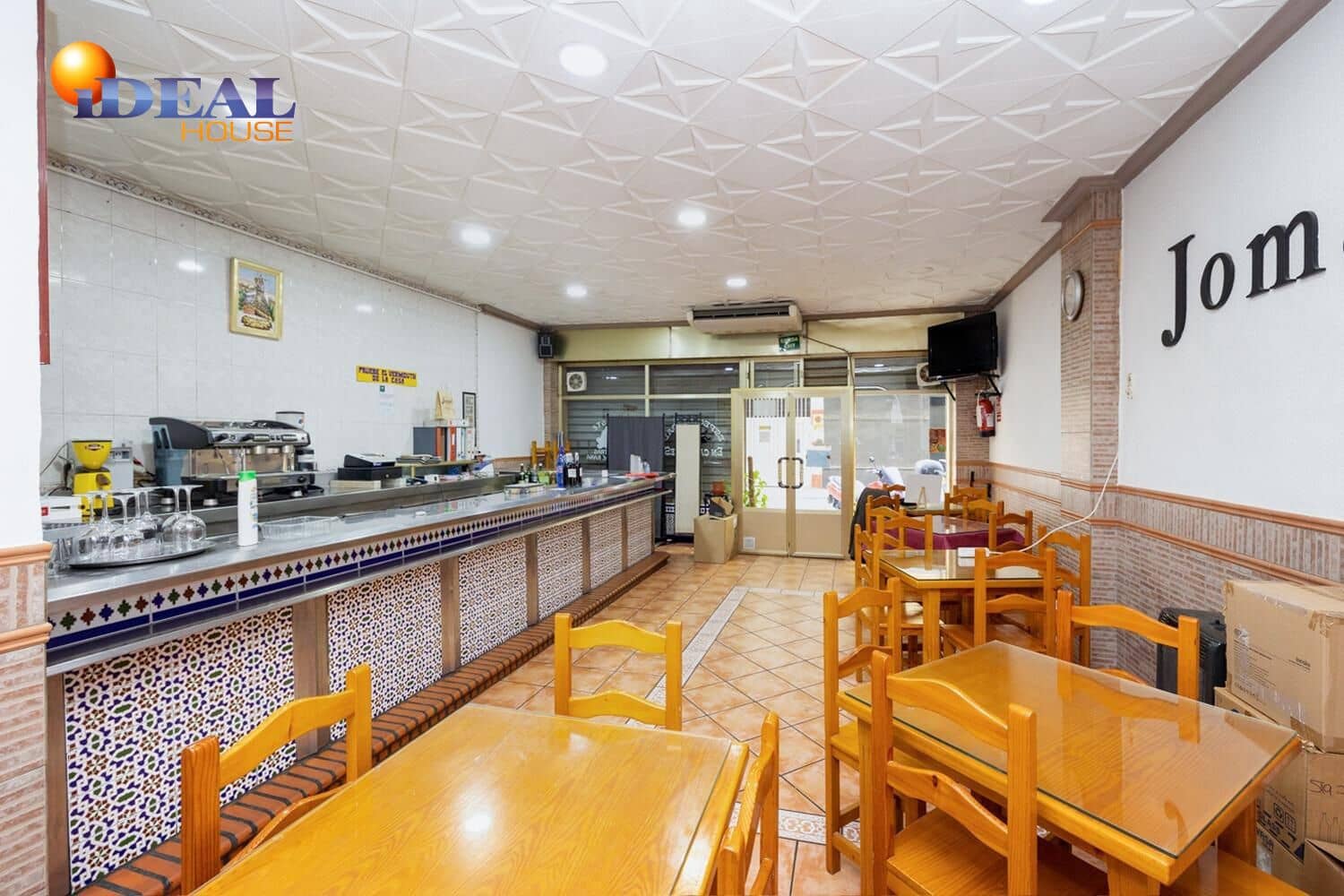 Comercial para venda em Granada cidade - 165 000 € (Ref: 9433813)