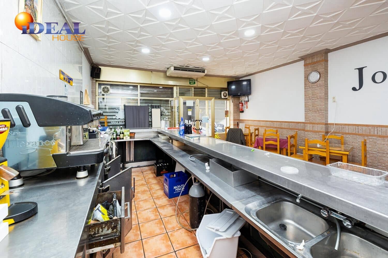 Comercial para venda em Granada cidade - 165 000 € (Ref: 9433813)