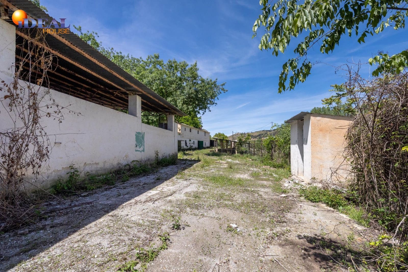 Grond te koop in Granada stad - € 400.000 (Ref: 9433825)