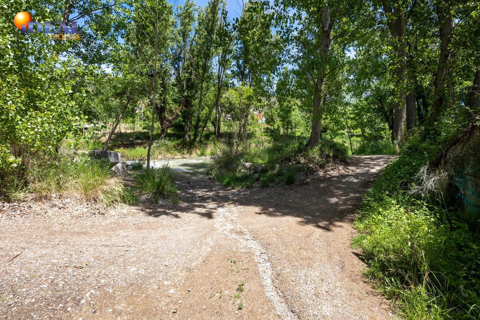 Grond te koop in Granada stad - € 400.000 (Ref: 9433825)