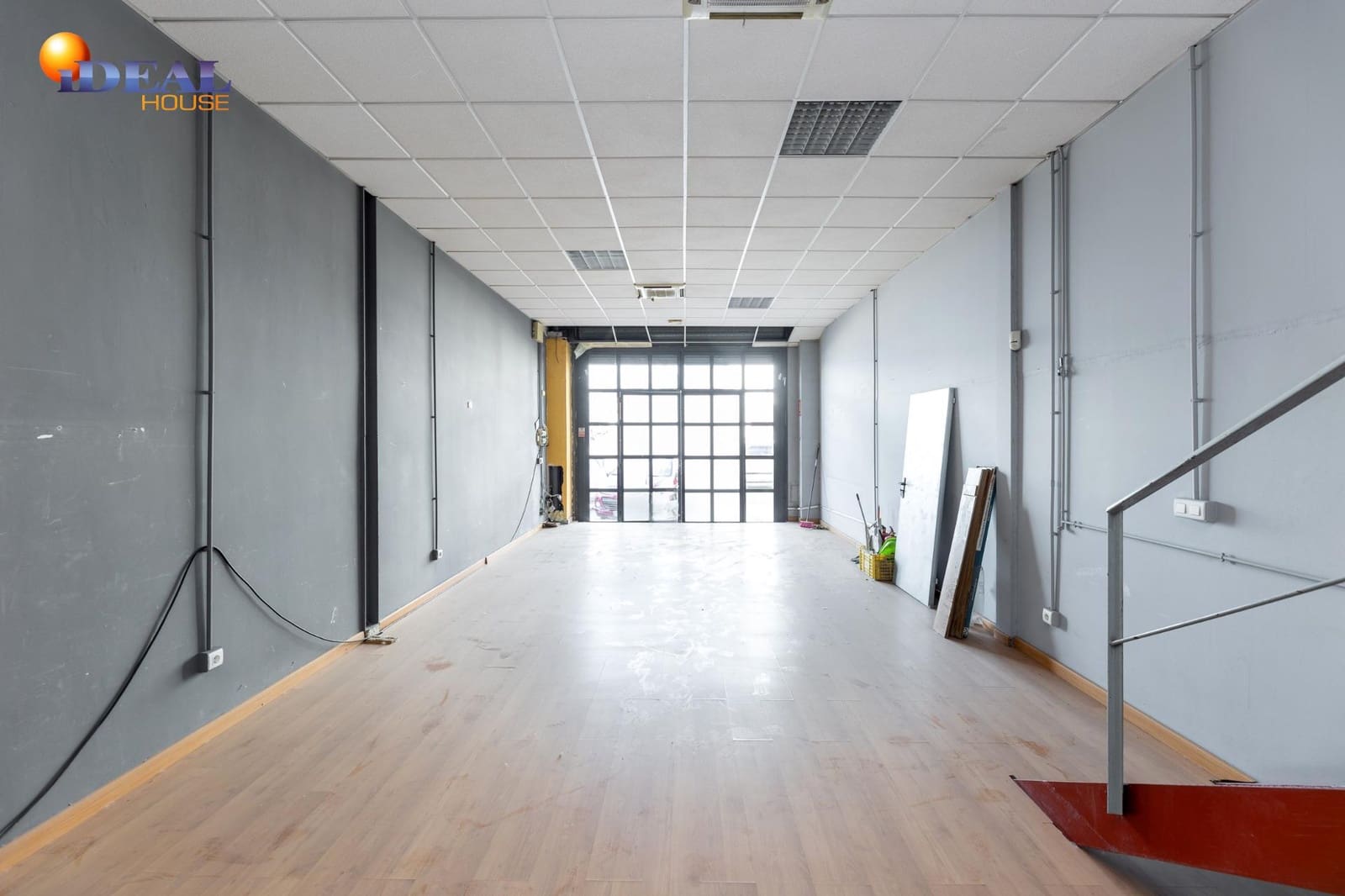 Commercieel te koop in Albolote - € 109.000 (Ref: 9433826)