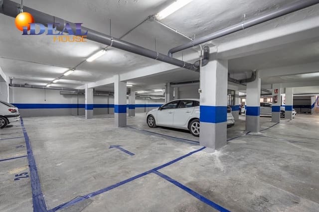 Garage for sale in Granada city - € 630,000 (Ref: 9433832)