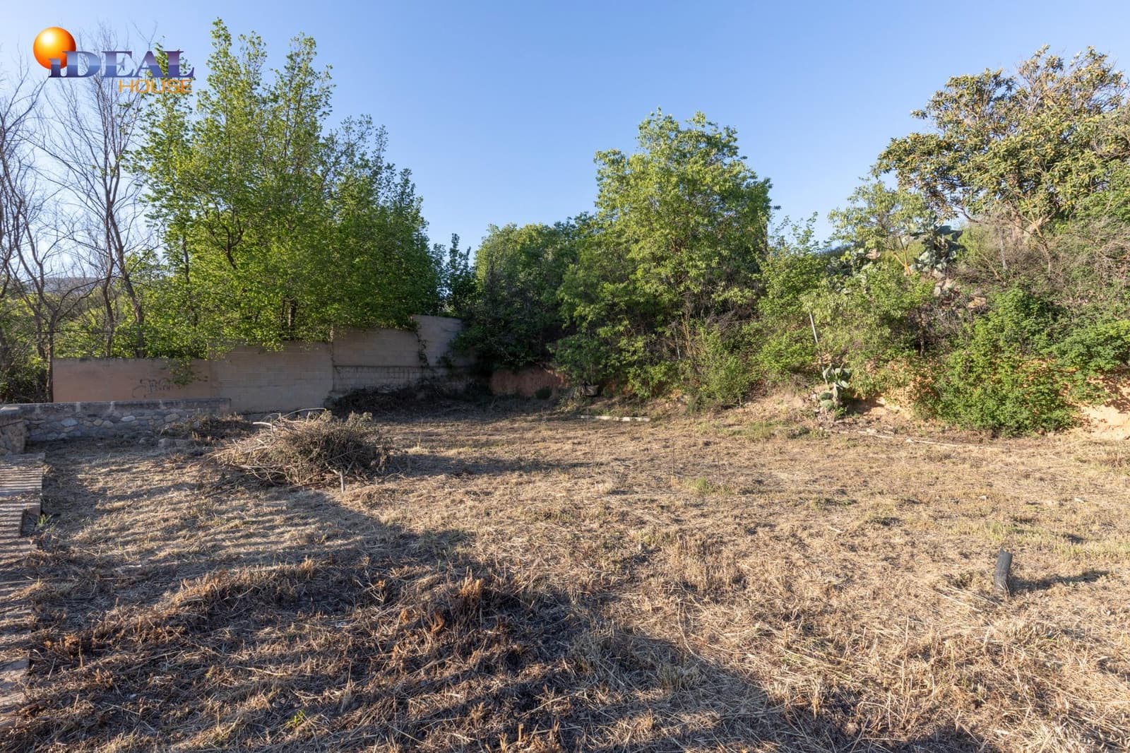 Działka budowlana na sprzedaż w Durcal - 99 000 € (Ref: 9433833)