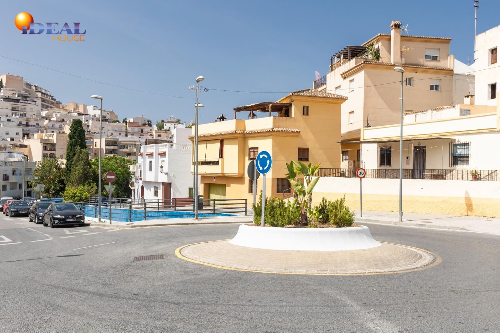 Bauplatz zu verkaufen in La Herradura - 990.000 € (Ref: 9433836)