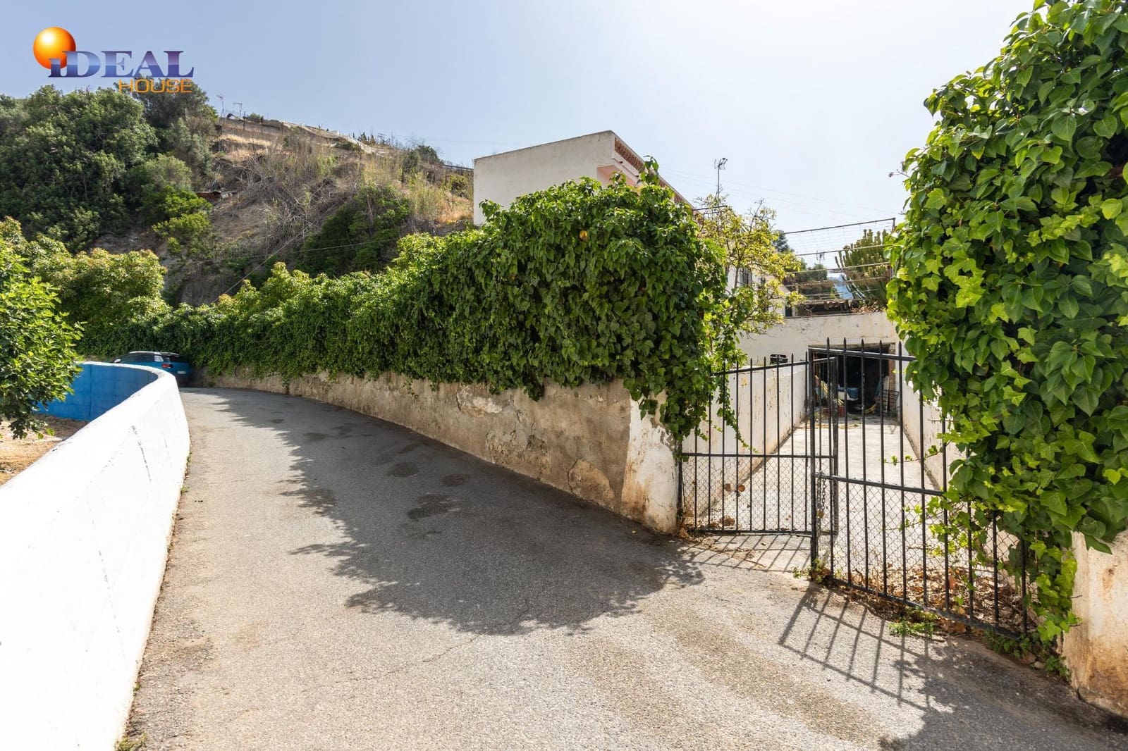 Bauplatz zu verkaufen in La Herradura - 990.000 € (Ref: 9433836)