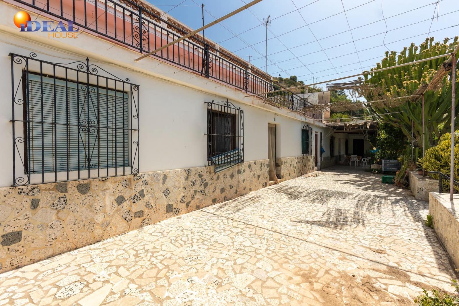Bauplatz zu verkaufen in La Herradura - 990.000 € (Ref: 9433836)