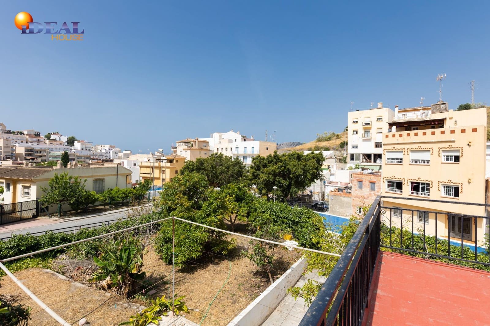 Bauplatz zu verkaufen in La Herradura - 990.000 € (Ref: 9433836)