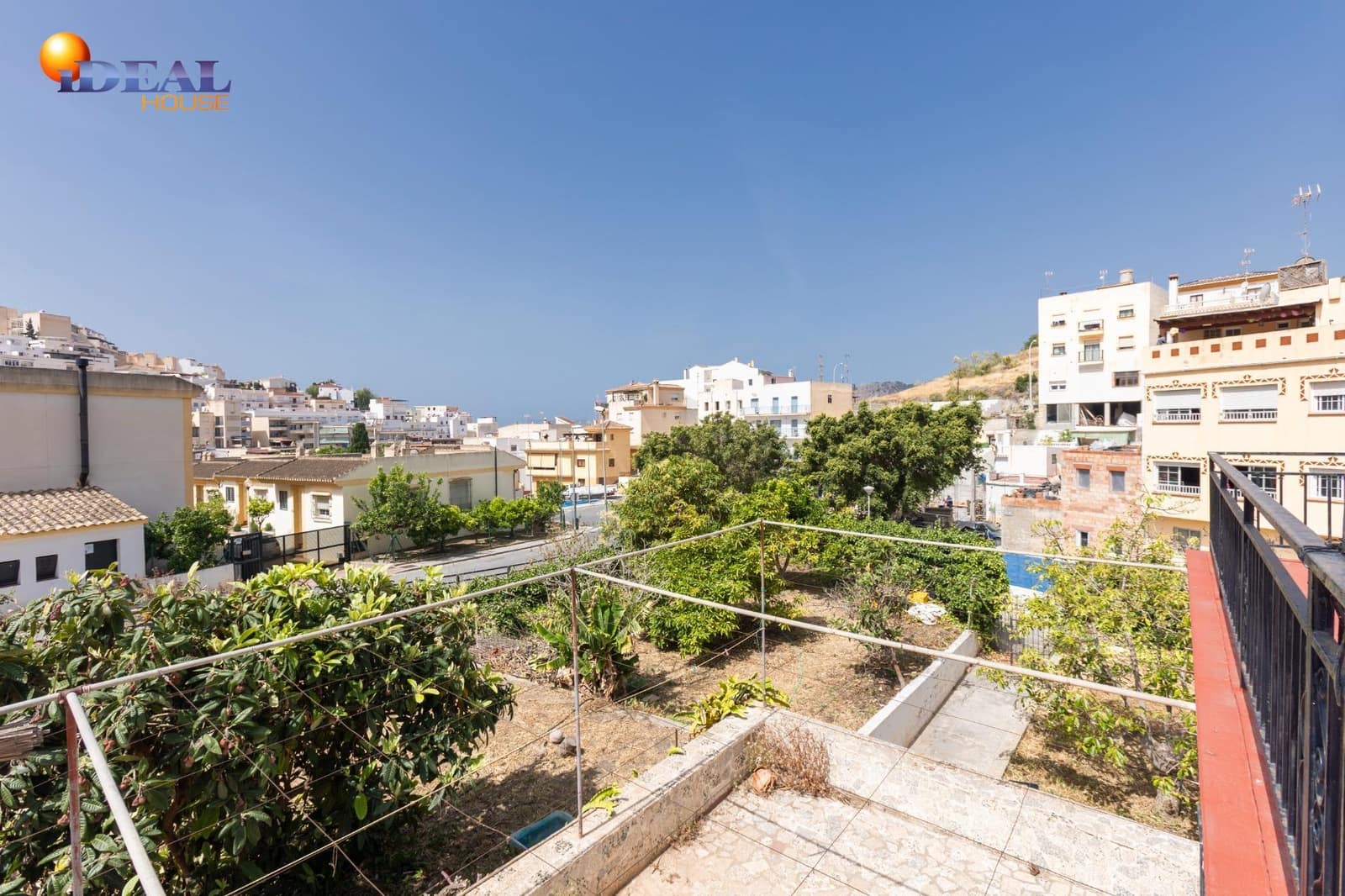 Bauplatz zu verkaufen in La Herradura - 990.000 € (Ref: 9433836)