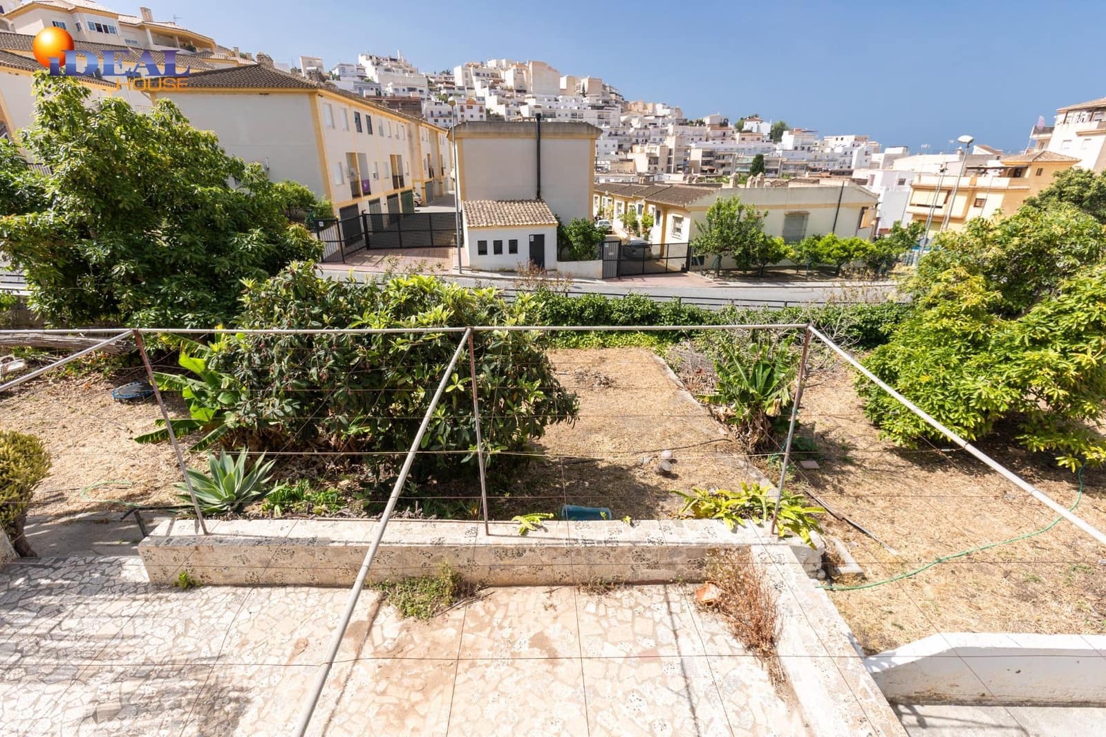 Bauplatz zu verkaufen in La Herradura - 990.000 € (Ref: 9433836)