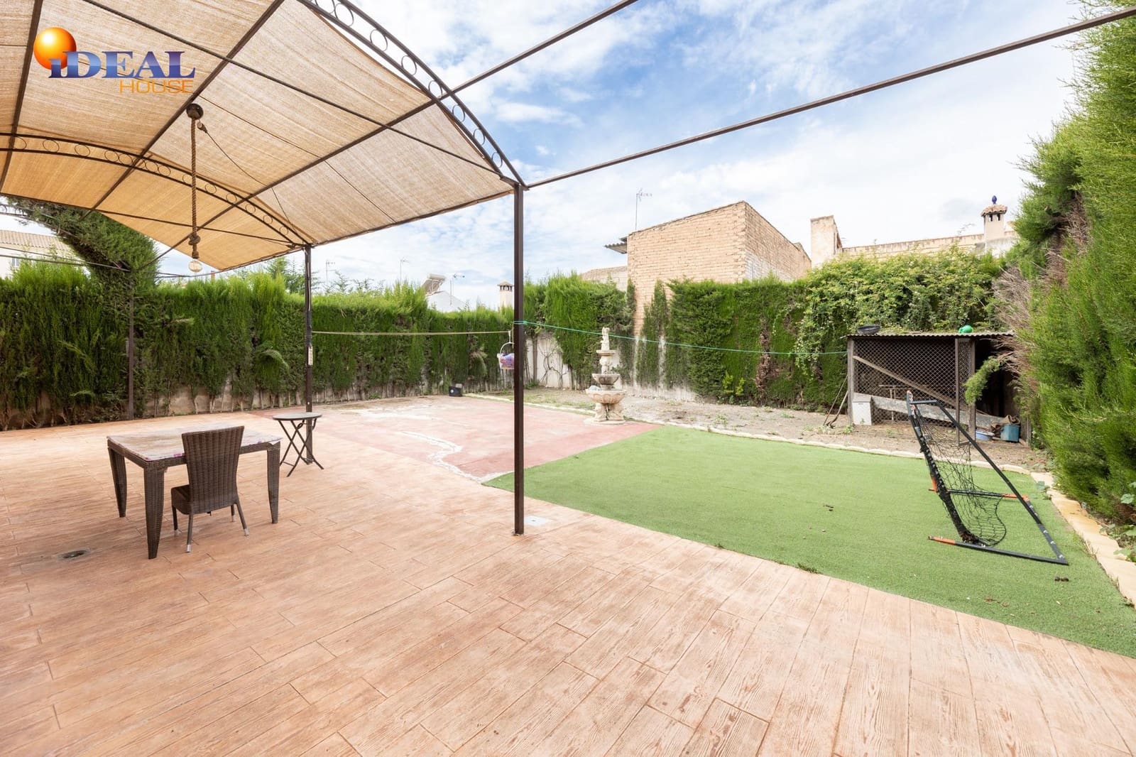 5 soverom Villa til salgs i Santa Fe med garasje - € 325 000 (Ref: 9433838)