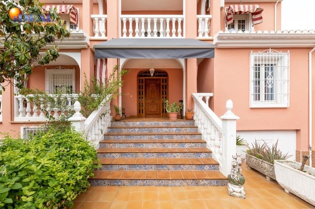 5 soverom Villa til salgs i Santa Fe med garasje - € 325 000 (Ref: 9433838)