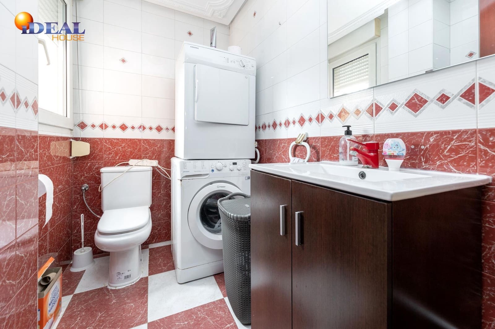 5 soverom Villa til salgs i Santa Fe med garasje - € 325 000 (Ref: 9433838)