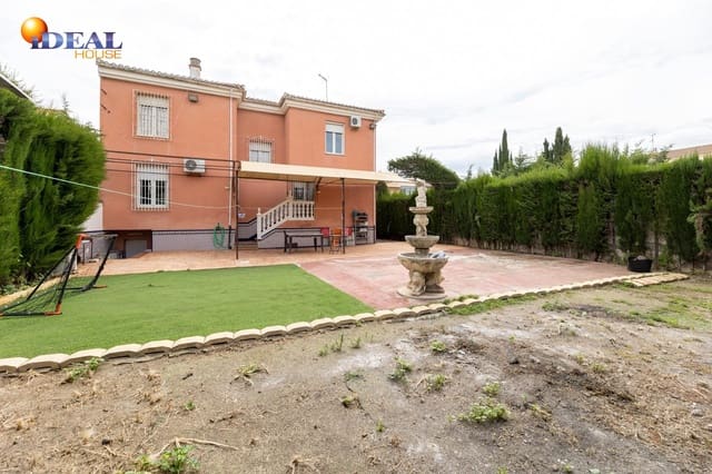 5 soverom Villa til salgs i Santa Fe med garasje - € 325 000 (Ref: 9433838)