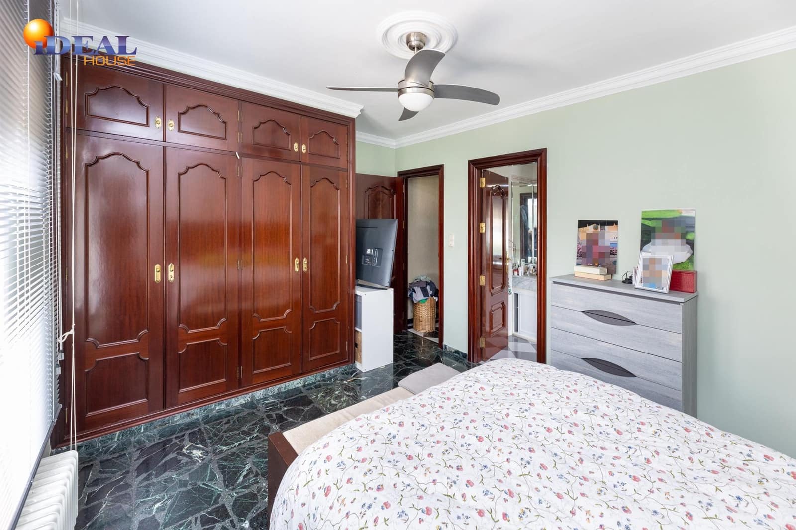 5 soverom Villa til salgs i Santa Fe med garasje - € 325 000 (Ref: 9433838)