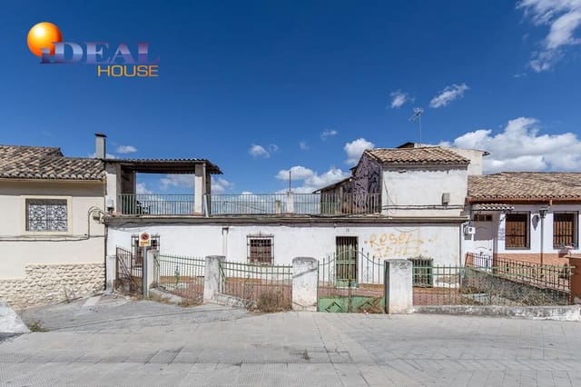 Casa de 8 habitaciones en Granada ciudad en venta - 499.000 € (Ref: 9433842)