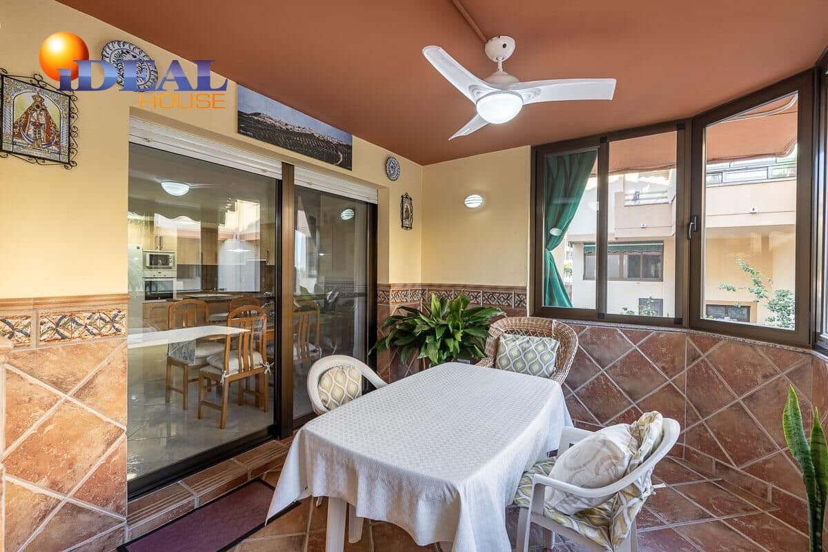 4 sovrum Radhus till salu i Salobrena med pool garage - 475 000 € (Ref: 9433844)