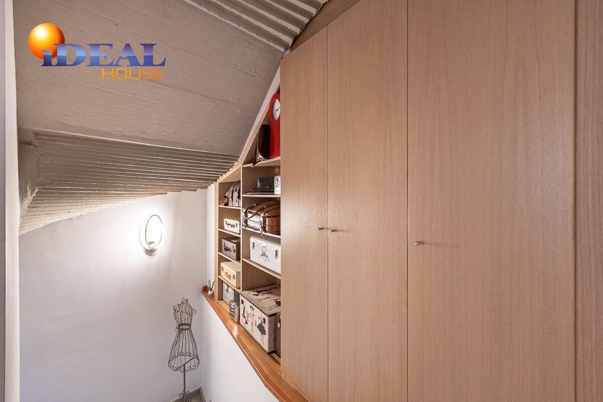 3 sypialnia Dom na sprzedaż w Miasto Grenada - 690 000 € (Ref: 9433845)