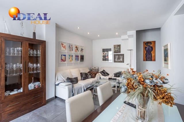 3 sypialnia Dom na sprzedaż w Miasto Grenada - 690 000 € (Ref: 9433845)