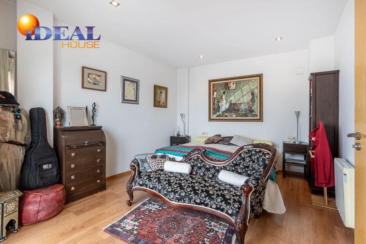 3 sypialnia Dom na sprzedaż w Miasto Grenada - 690 000 € (Ref: 9433845)