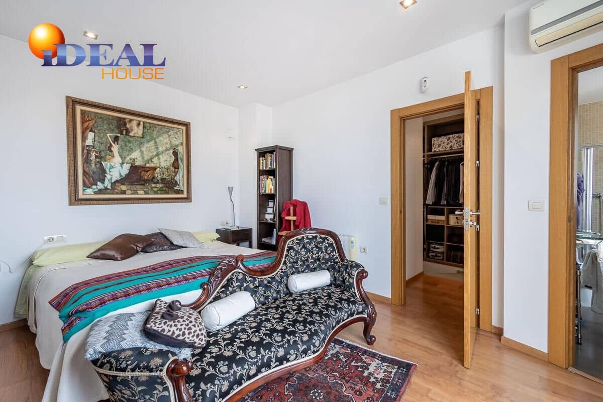 3 sypialnia Dom na sprzedaż w Miasto Grenada - 690 000 € (Ref: 9433845)