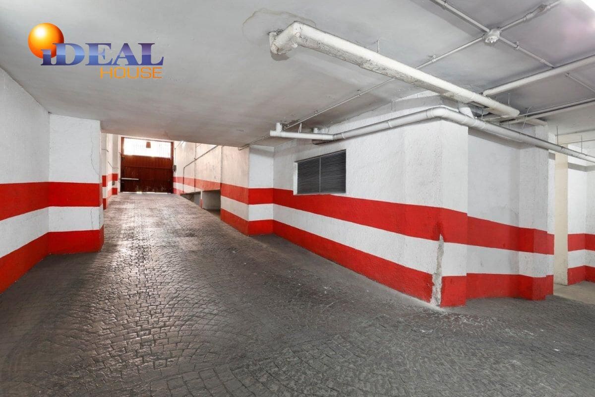 Garage for sale in Granada city - € 34,000 (Ref: 9433848)