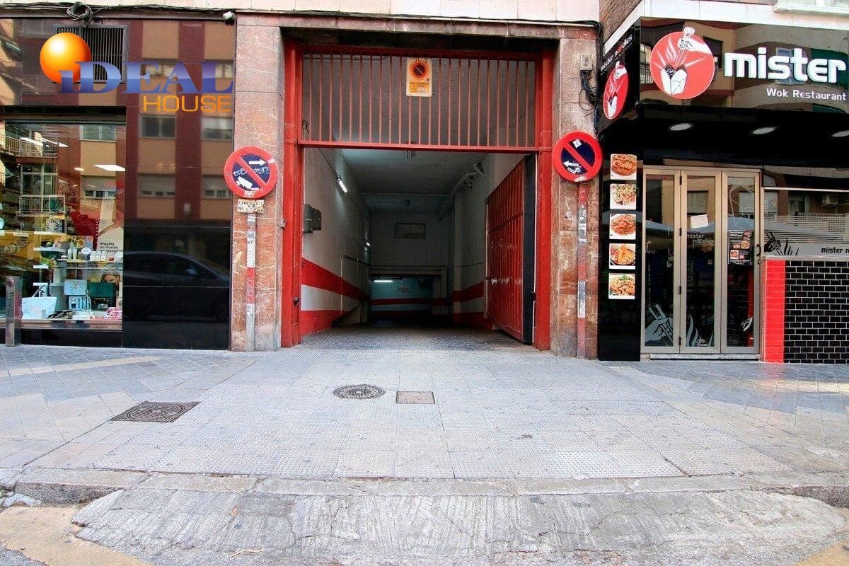 Garage for sale in Granada city - € 34,000 (Ref: 9433848)