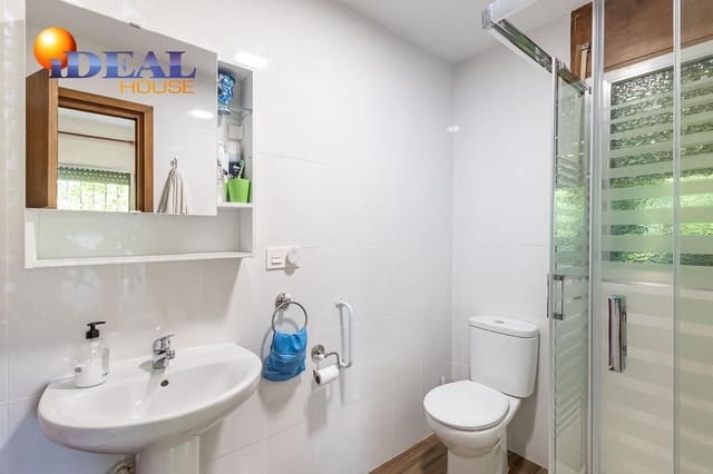 6 camera da letto Finca/Casa di Campagna in vendita in Dílar con garage - 350.000 € (Rif: 9433849)