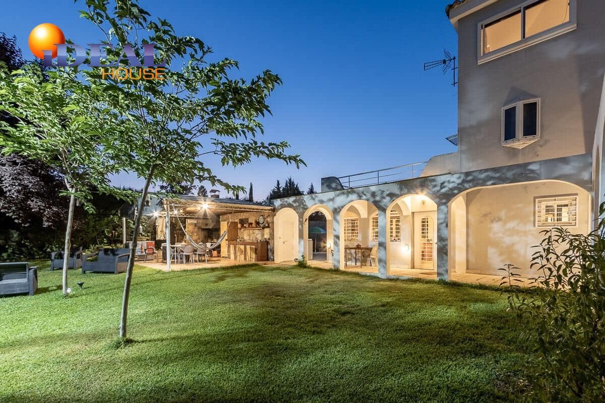 4 sovrum Villa till salu i Albolote med pool garage - 525 000 € (Ref: 9433850)