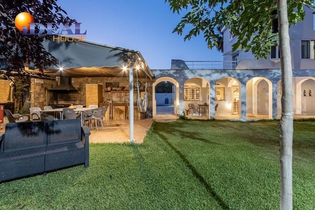 4 sovrum Villa till salu i Albolote med pool garage - 525 000 € (Ref: 9433850)