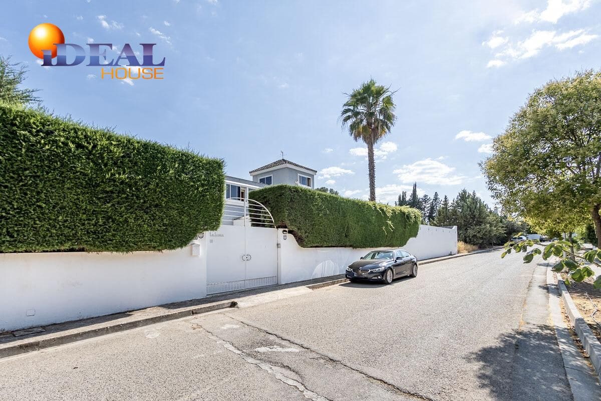 4 sovrum Villa till salu i Albolote med pool garage - 525 000 € (Ref: 9433850)