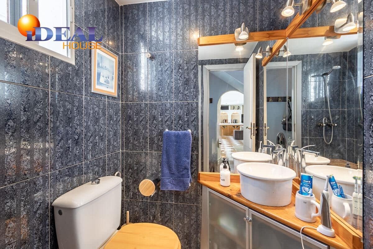 4 sovrum Villa till salu i Albolote med pool garage - 525 000 € (Ref: 9433850)