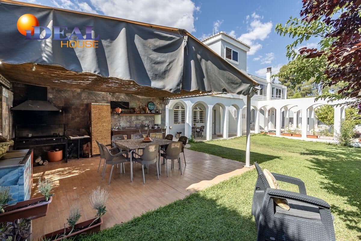 4 sovrum Villa till salu i Albolote med pool garage - 525 000 € (Ref: 9433850)