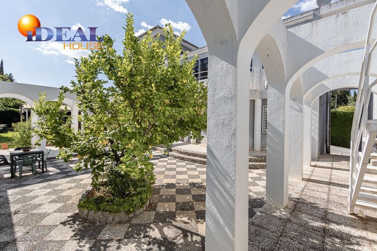 4 sovrum Villa till salu i Albolote med pool garage - 525 000 € (Ref: 9433850)