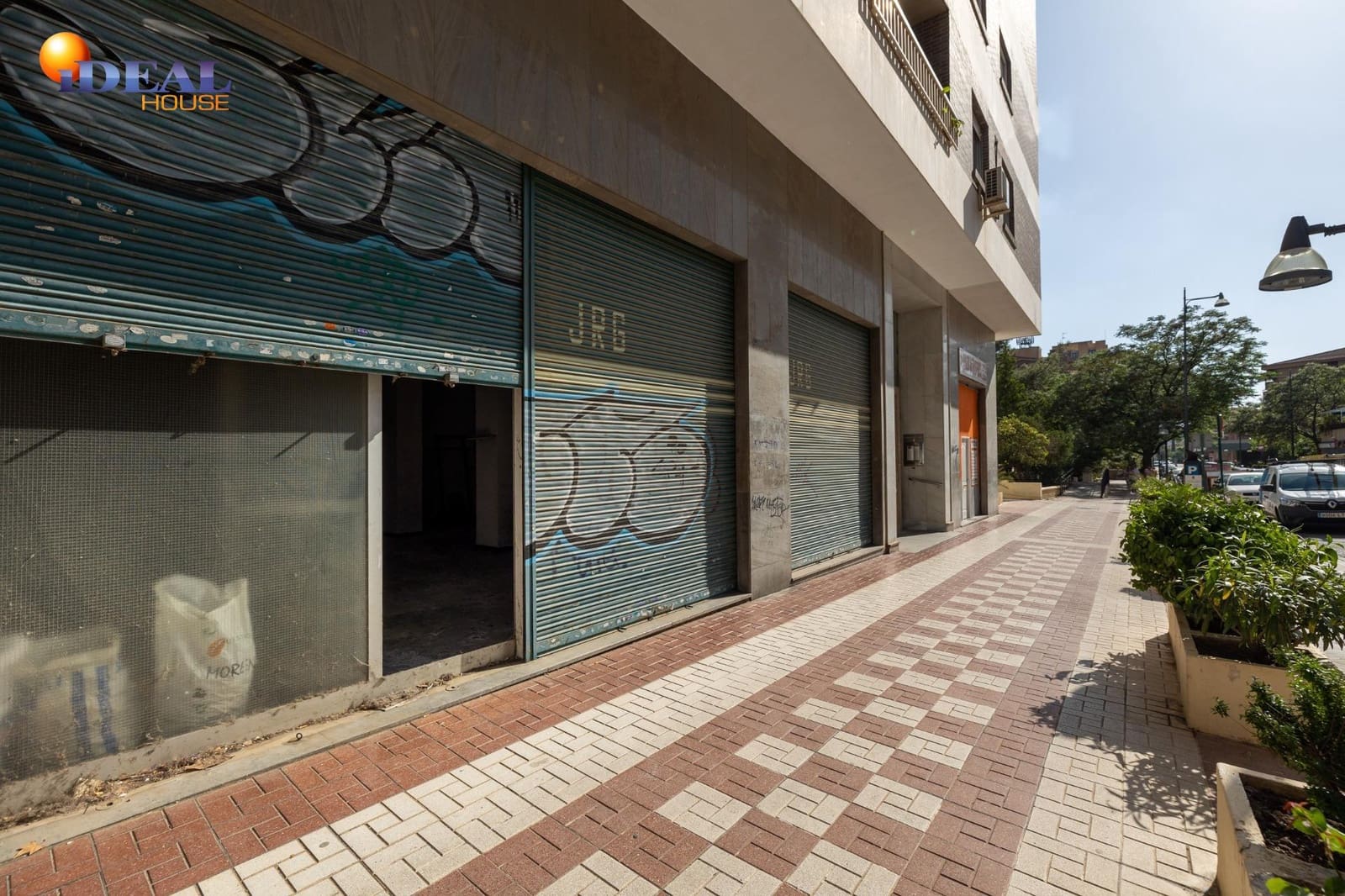 Commerciale in vendita in Granada citta - 230.000 € (Rif: 9433853)