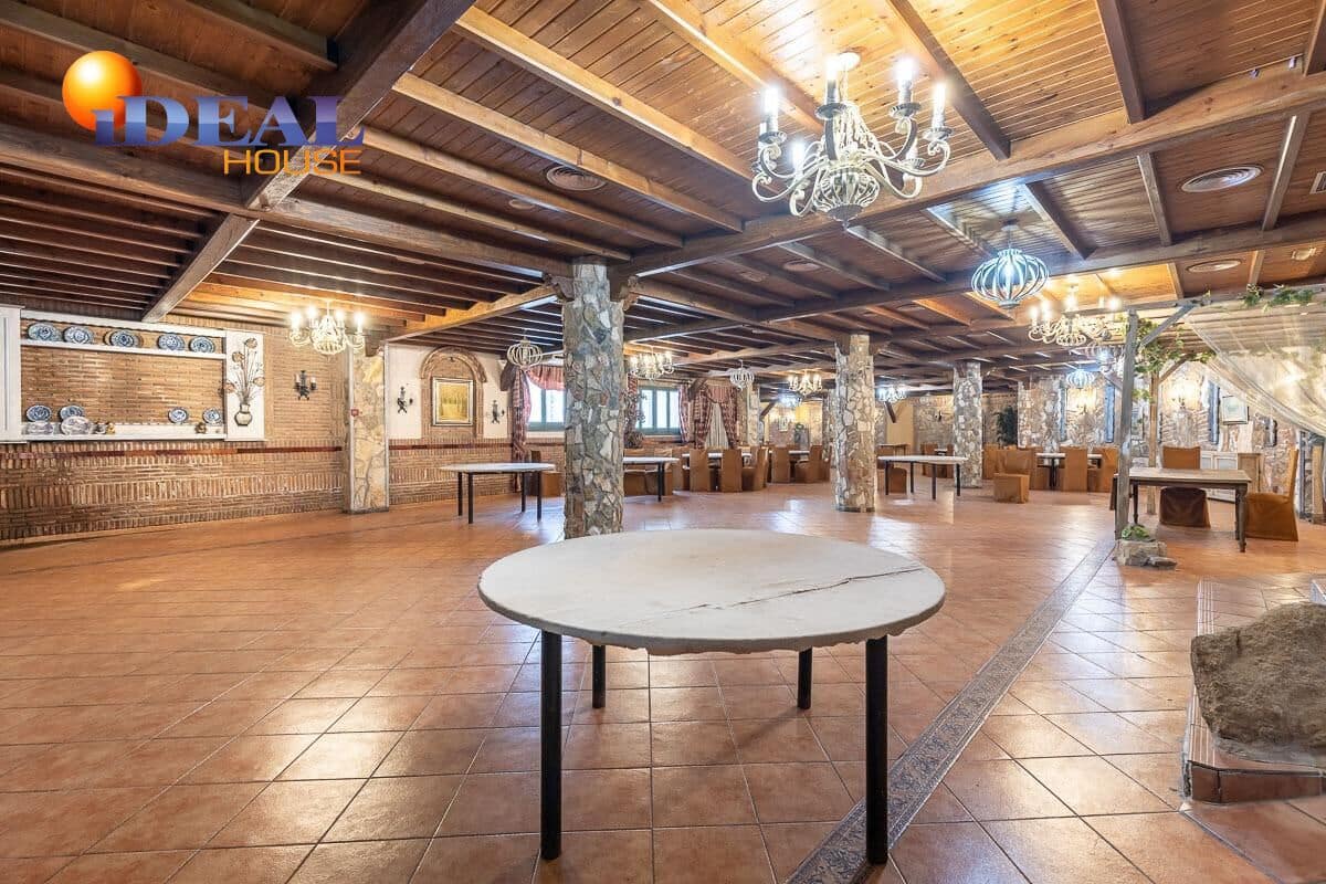 13 sovrum Företag till salu i Cenes de la Vega med garage - 2 200 000 € (Ref: 9433854)