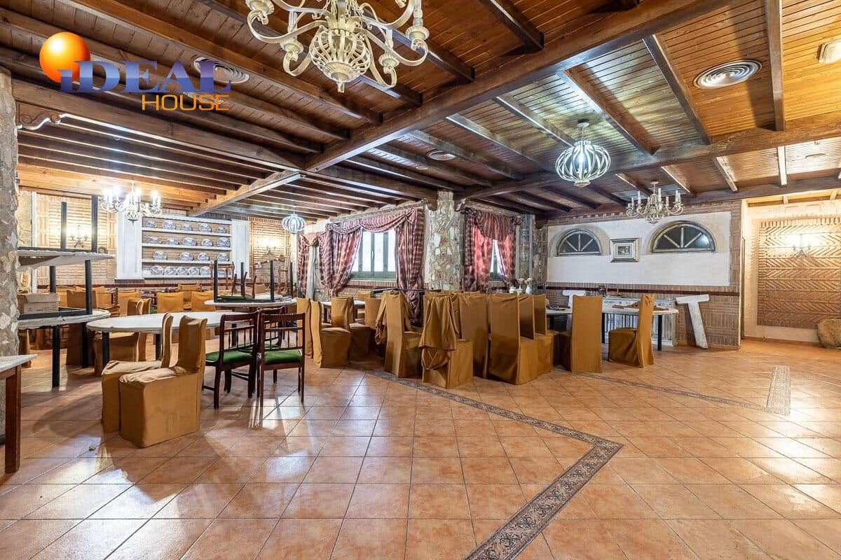 13 sovrum Företag till salu i Cenes de la Vega med garage - 2 200 000 € (Ref: 9433854)