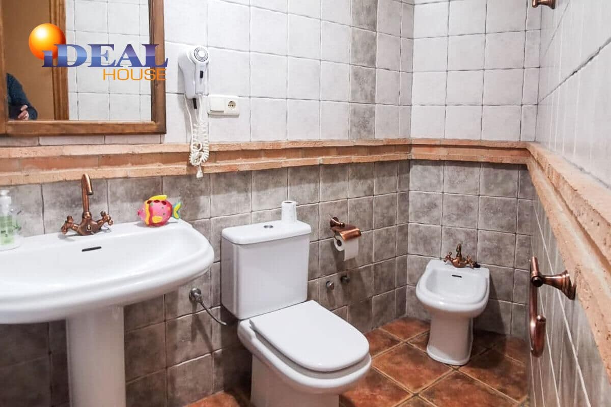 13 sovrum Företag till salu i Cenes de la Vega med garage - 2 200 000 € (Ref: 9433854)