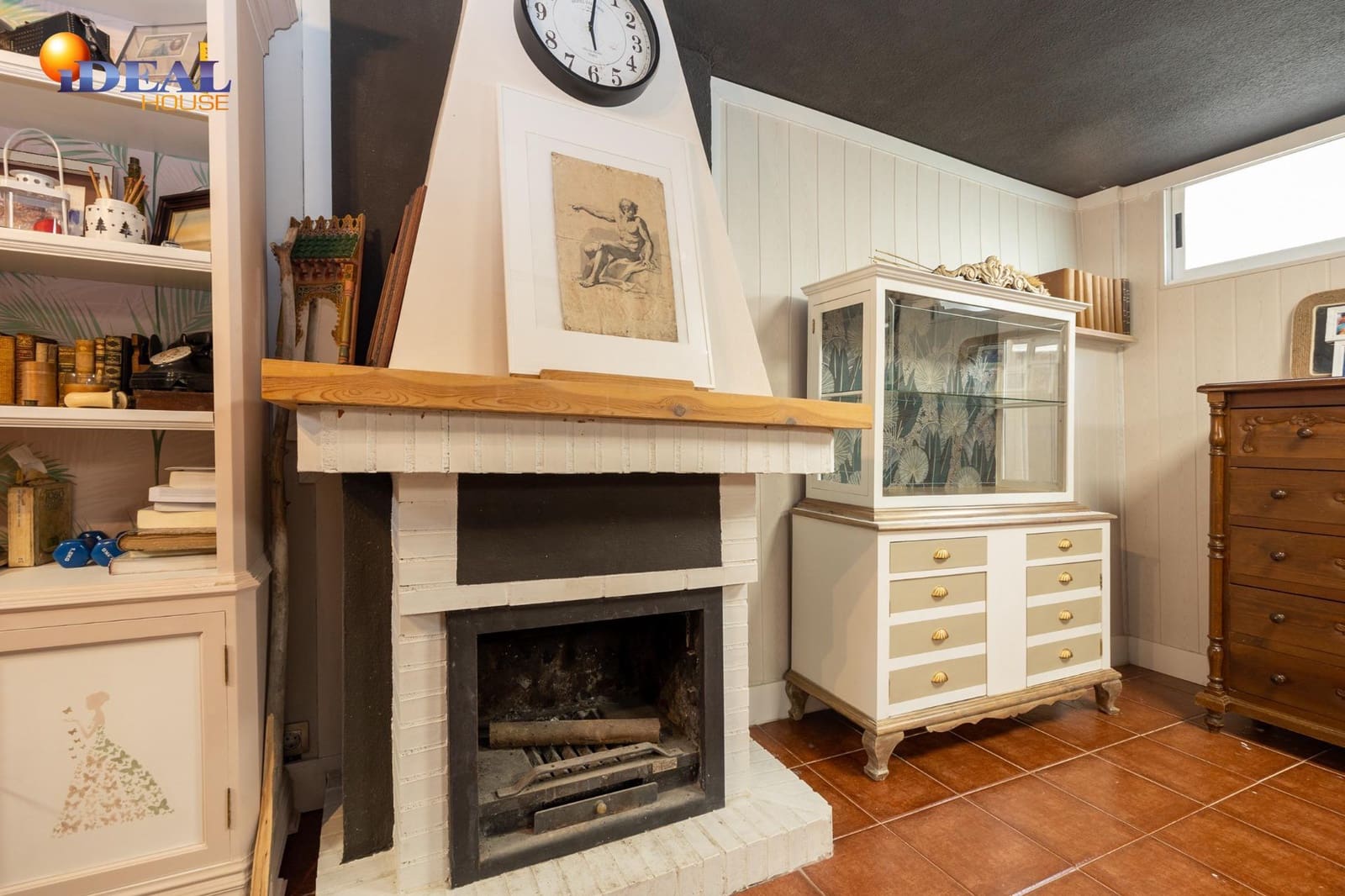 3 bedroom Villa for sale in Otura with pool garage - € 545,000 (Ref: 9433855)