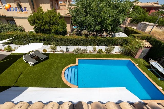 3 bedroom Villa for sale in Otura with pool garage - € 545,000 (Ref: 9433855)