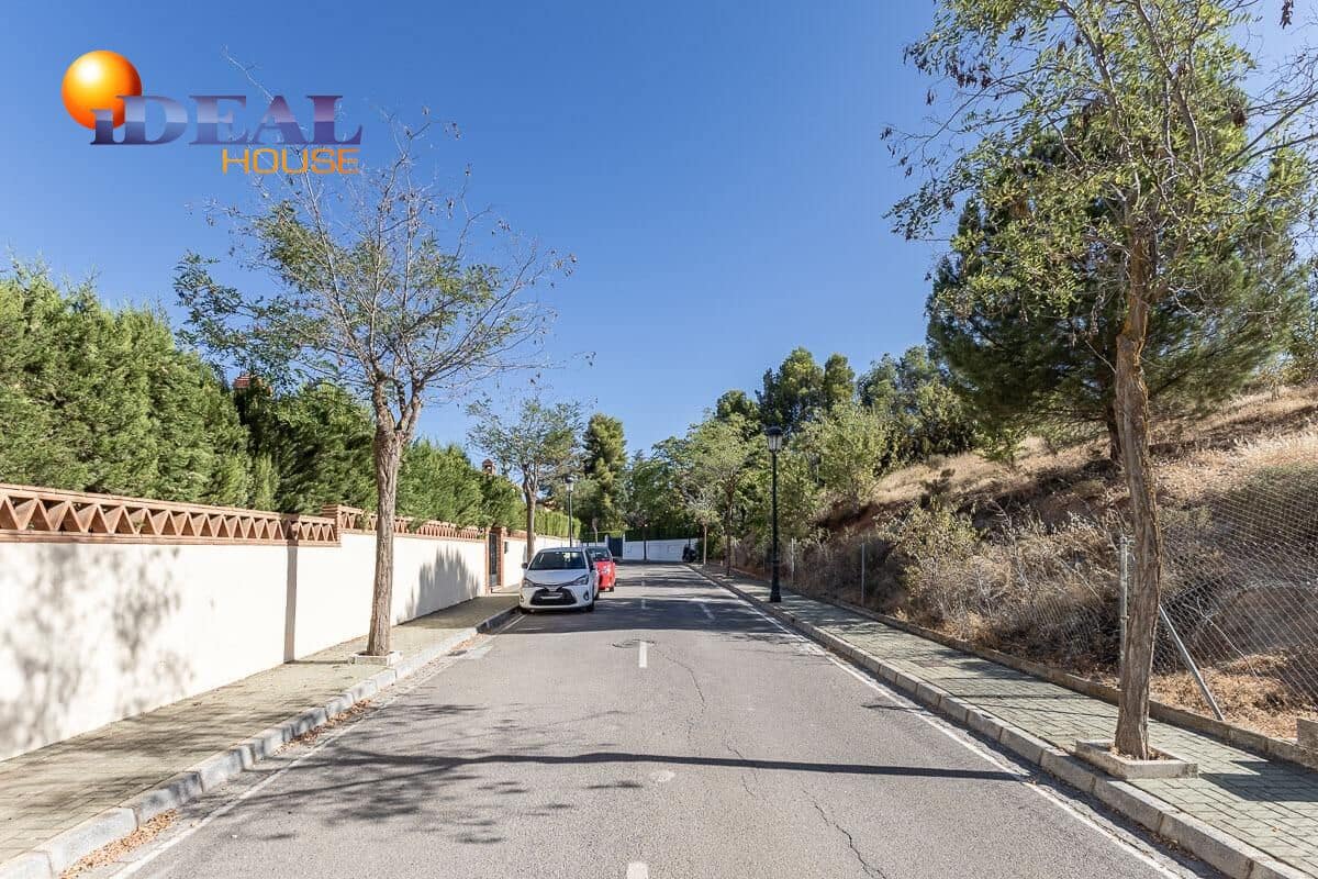 Solar/Parcela en Otura en venta - 60.000 € (Ref: 9433857)